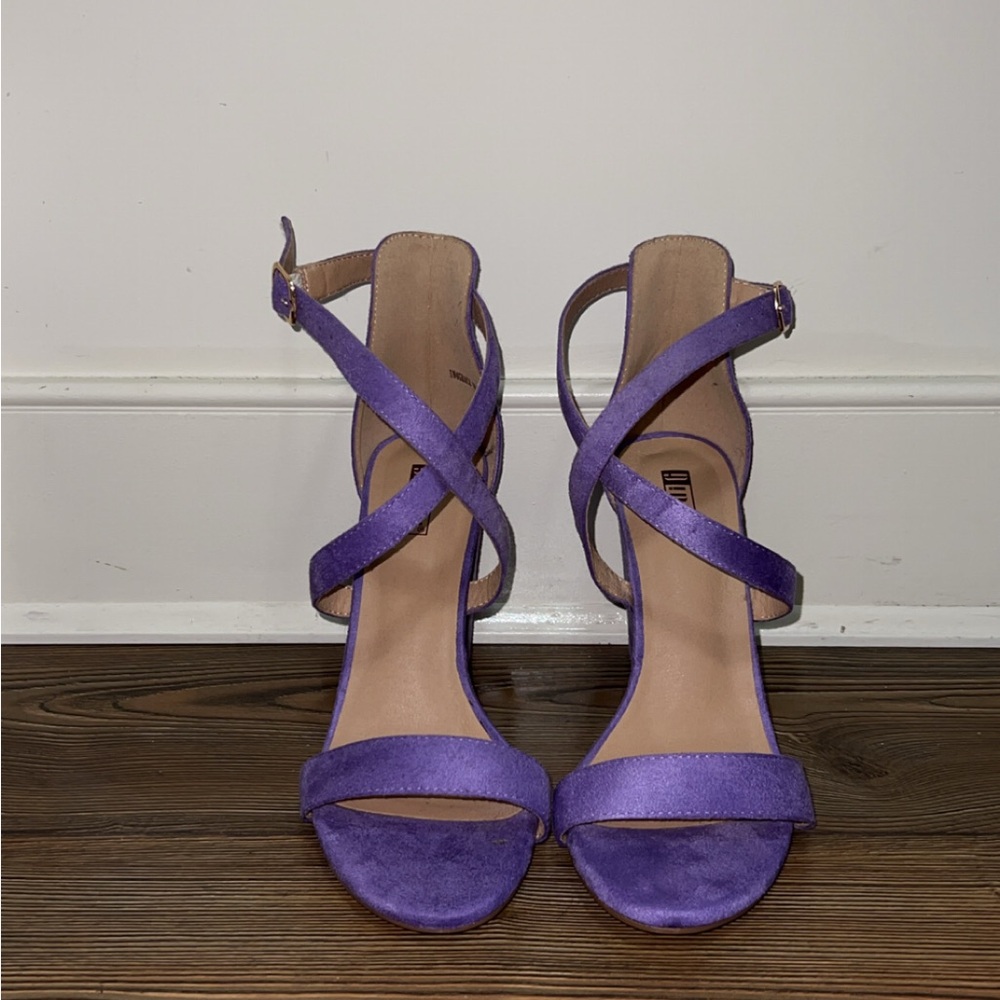 Elegant Purple Strappy Heels